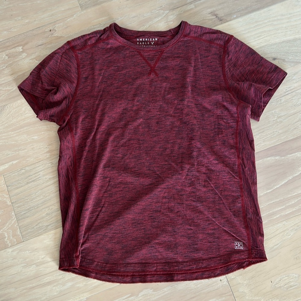 American Eagle men’s t-shirt size large